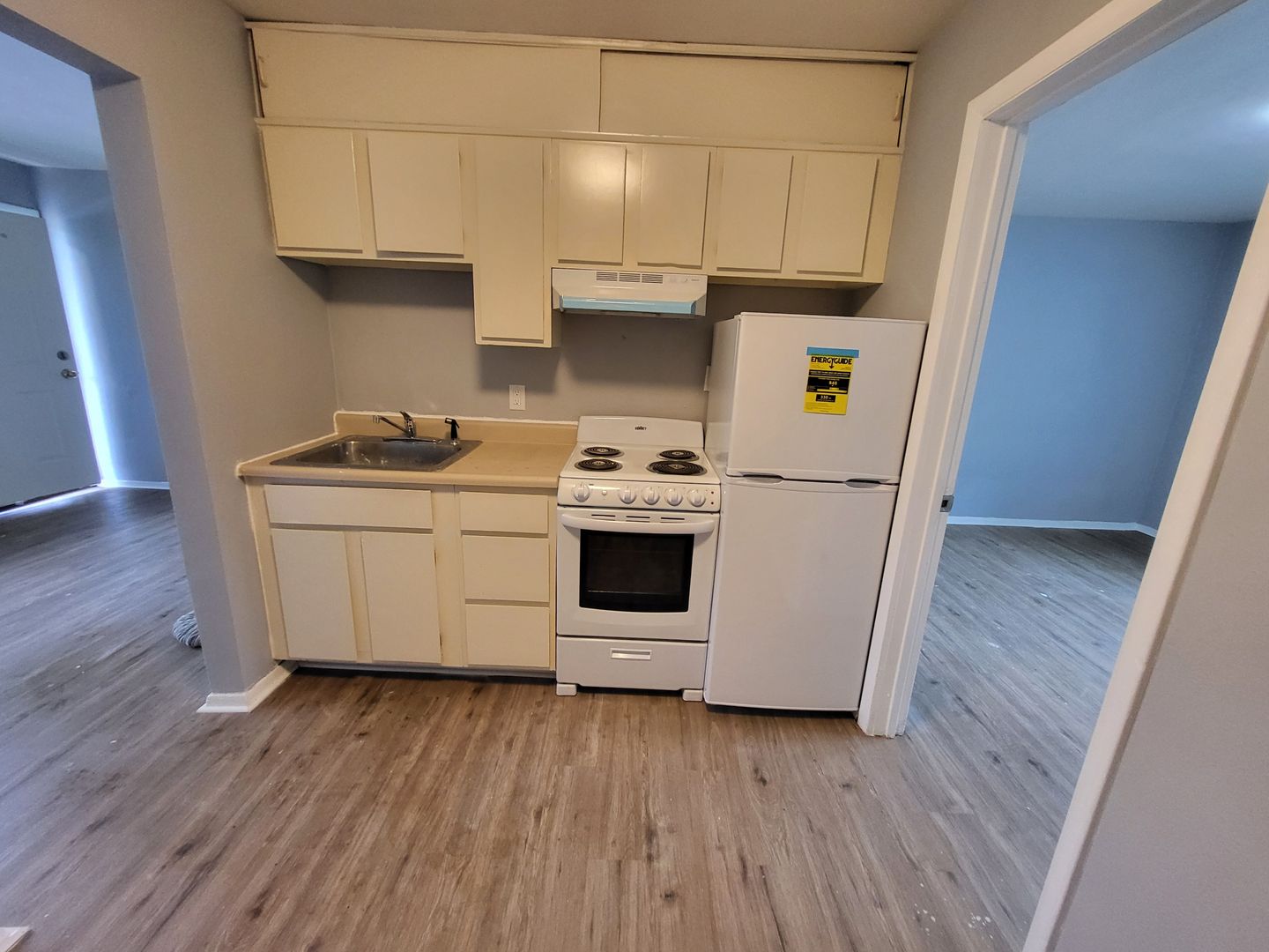 Champaign Apartment: 1802-1806 W William St