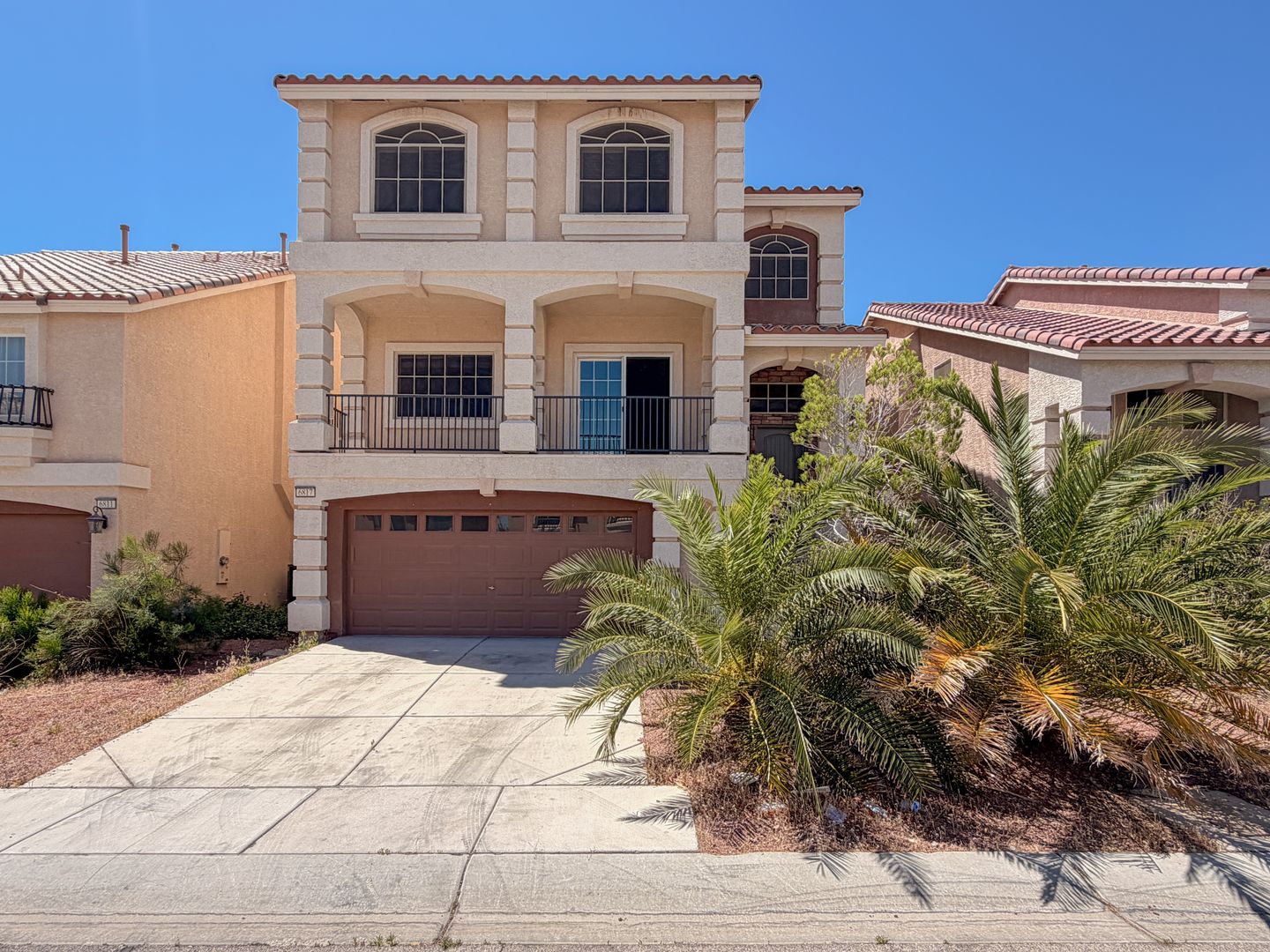 Las Vegas House: 6817 CAVATINA Avenue