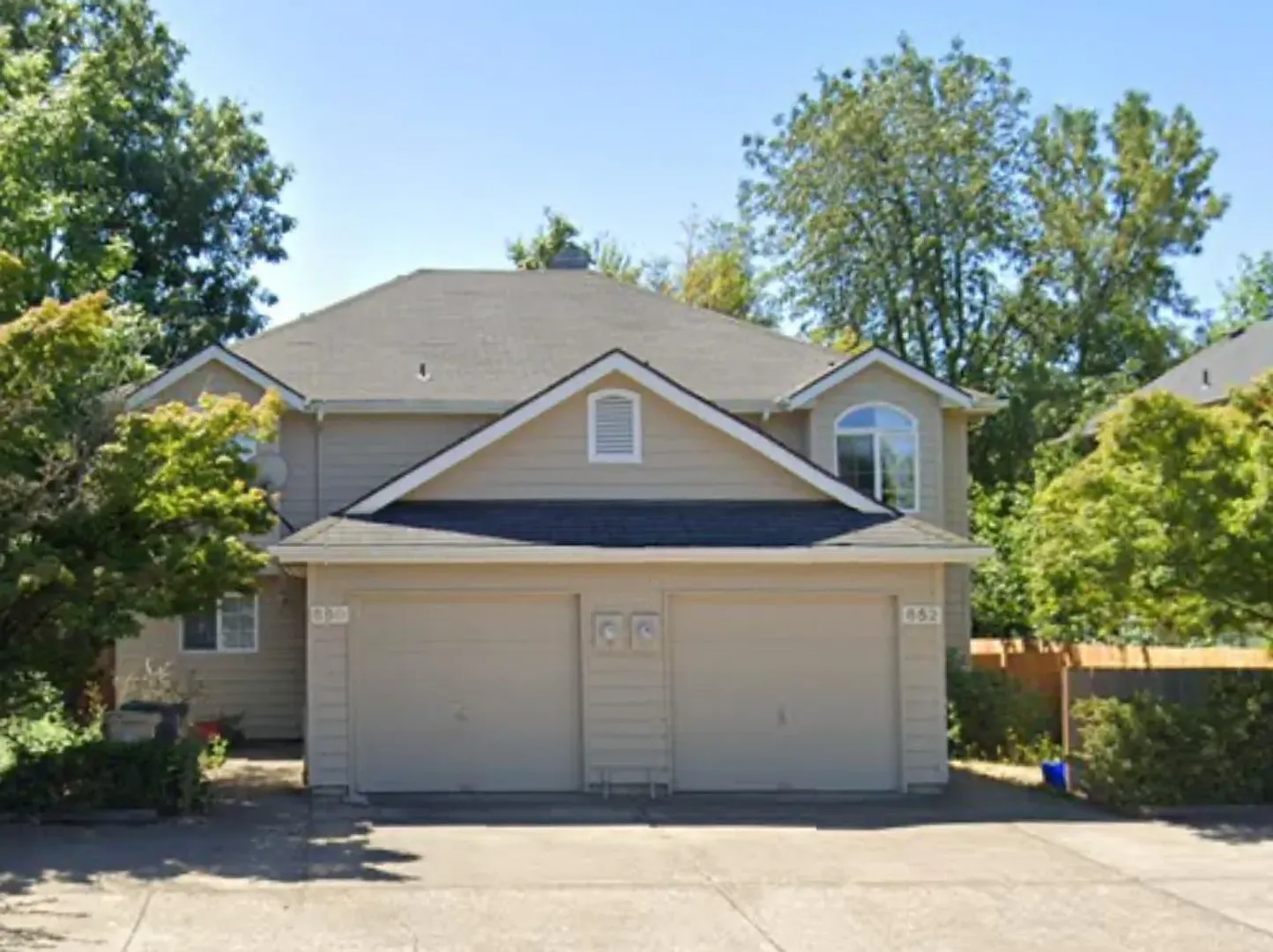 Corvallis House: 652 NW Walnut Blvd