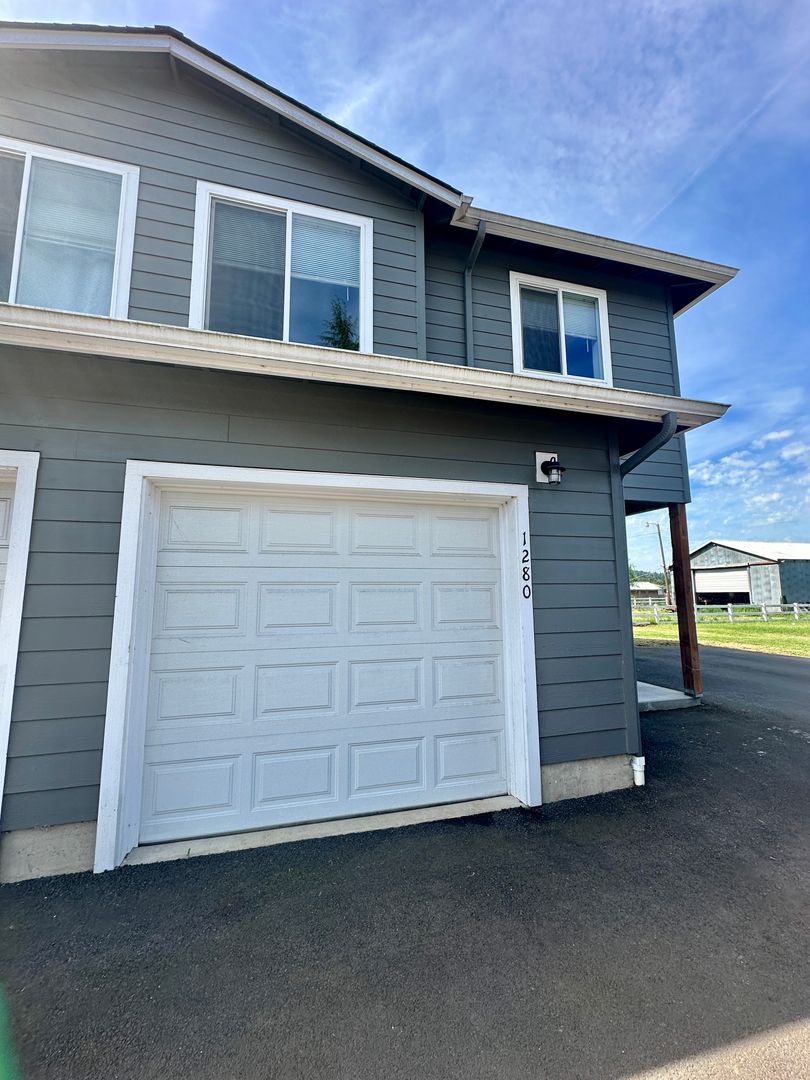 Sweet Home House: 1280 44th Ave