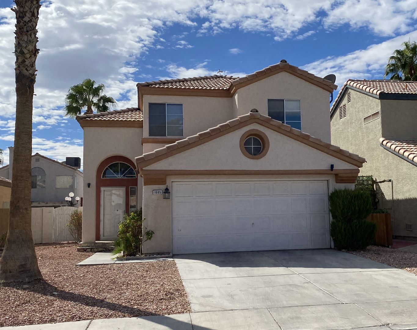 Las Vegas House: 1685 Autumn Rust Dr