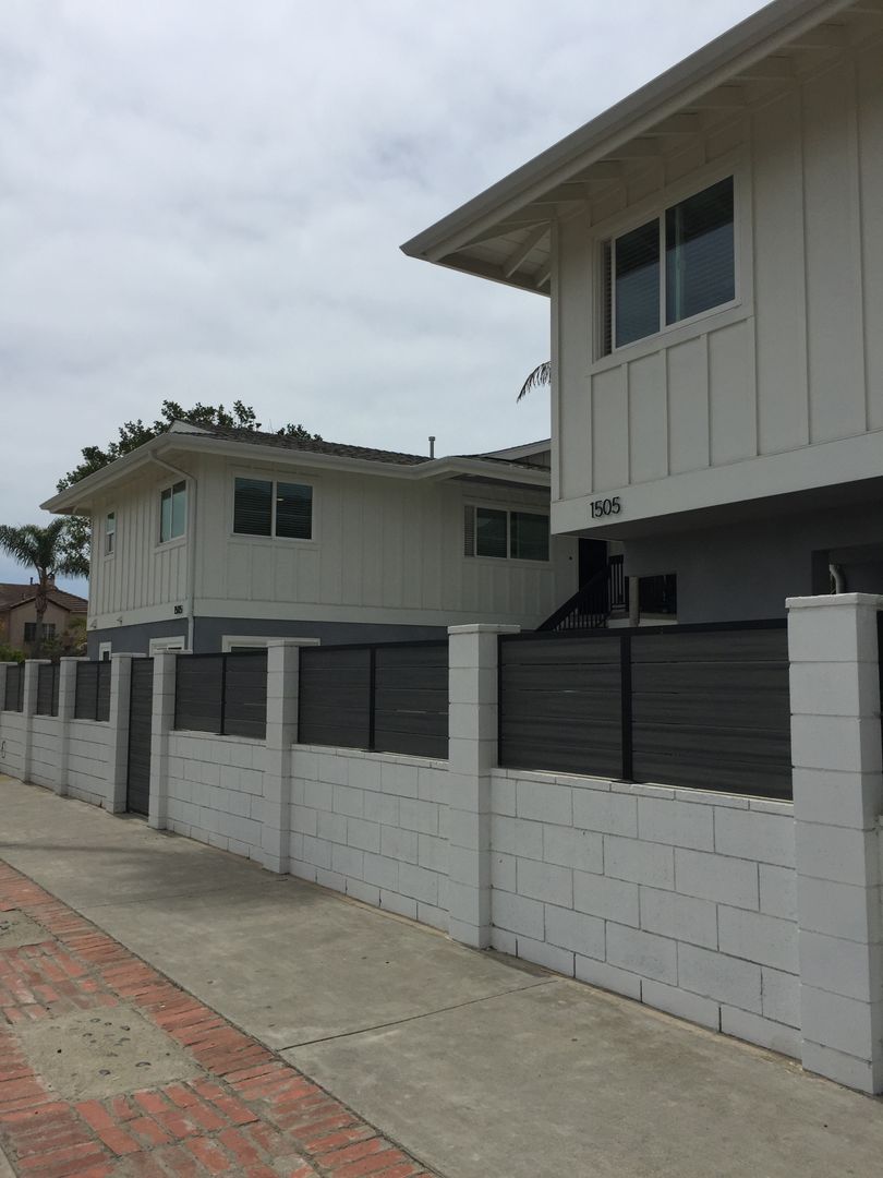 Huntington Beach Apartment: 1505 Palm Ave
