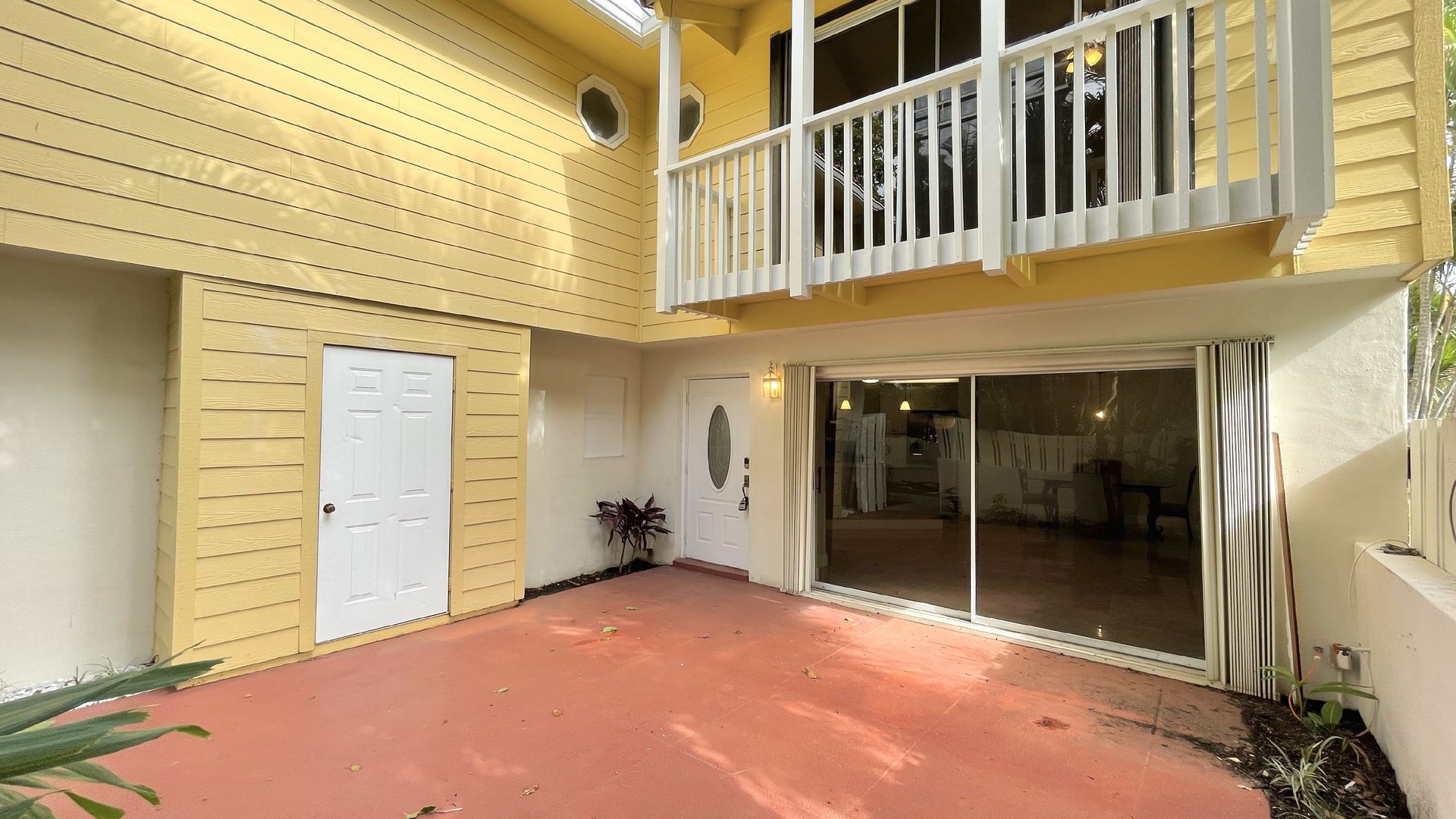 Jupiter Condo: 117 Seabreeze Circle #117