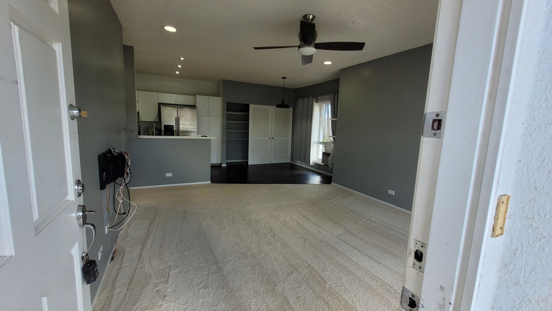 Waipahu Townhome: 94-1261 Lumikula Street #3R