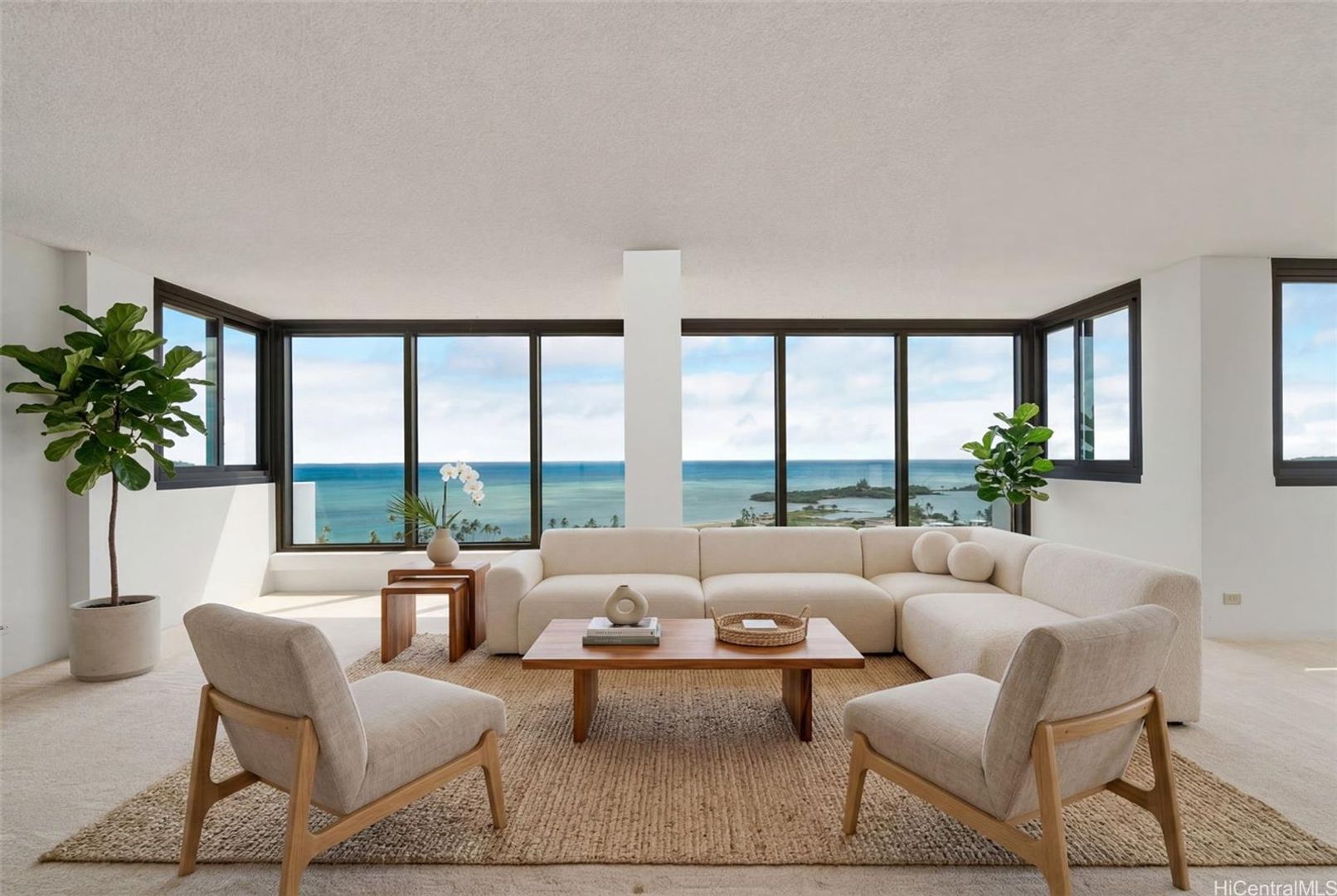 Honolulu Condo: 250 Kawaihae Street, Apt 16B