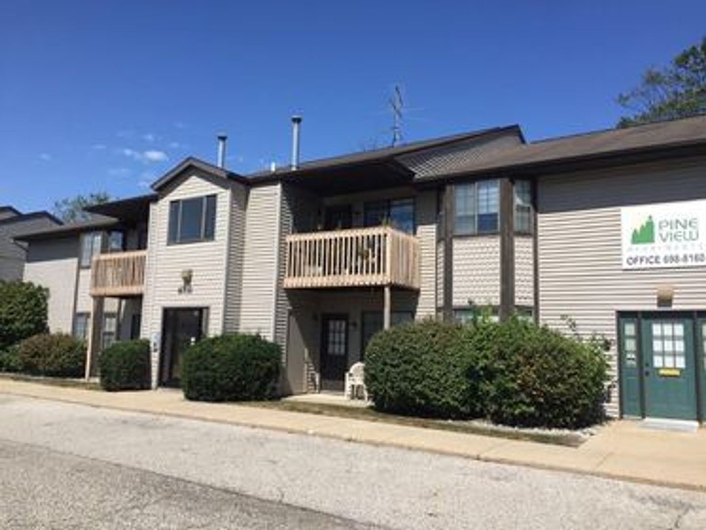 Kentwood Apartment: 4711-4761 Walma SE