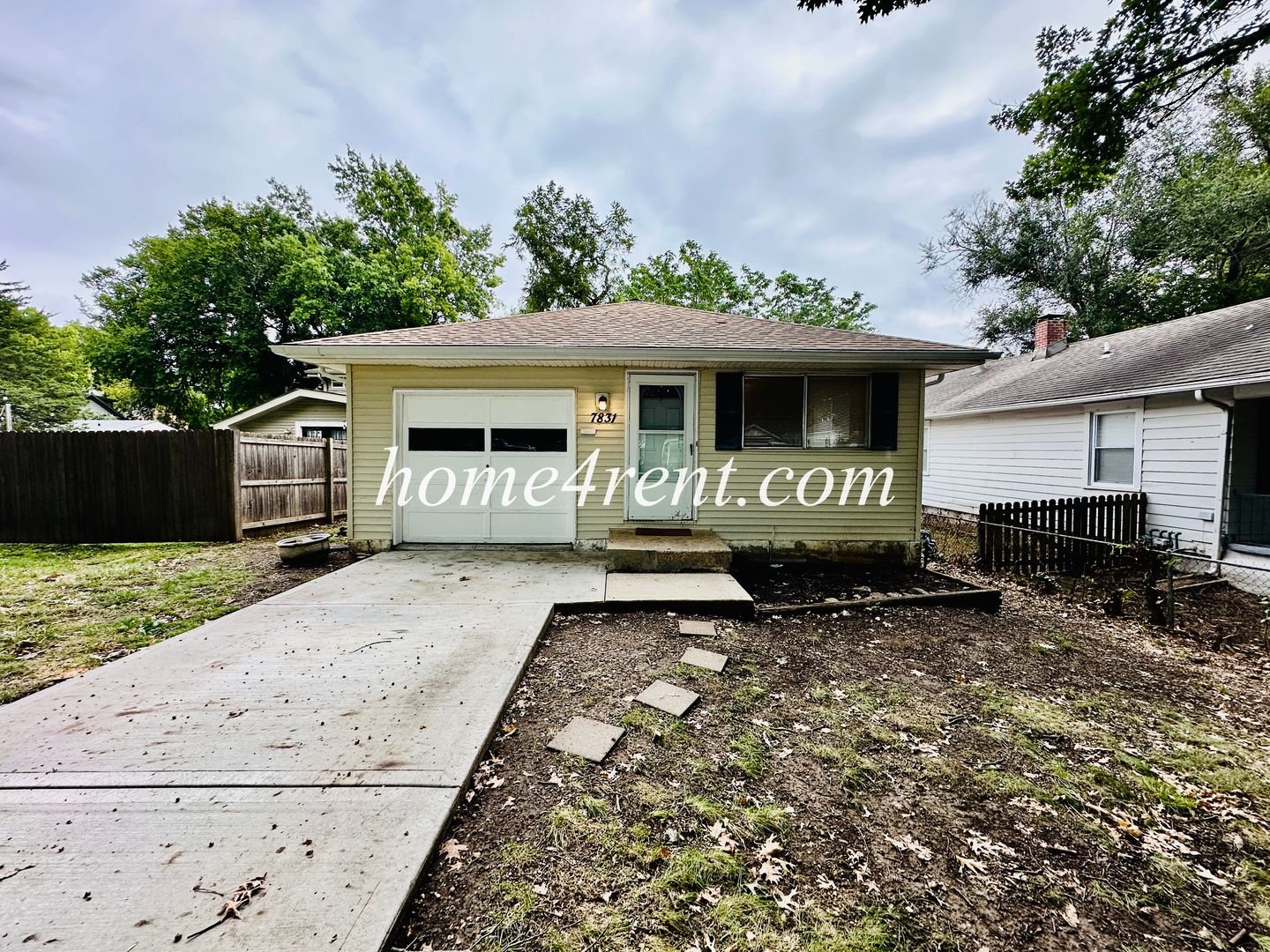 Kansas City House: 7831 Main St