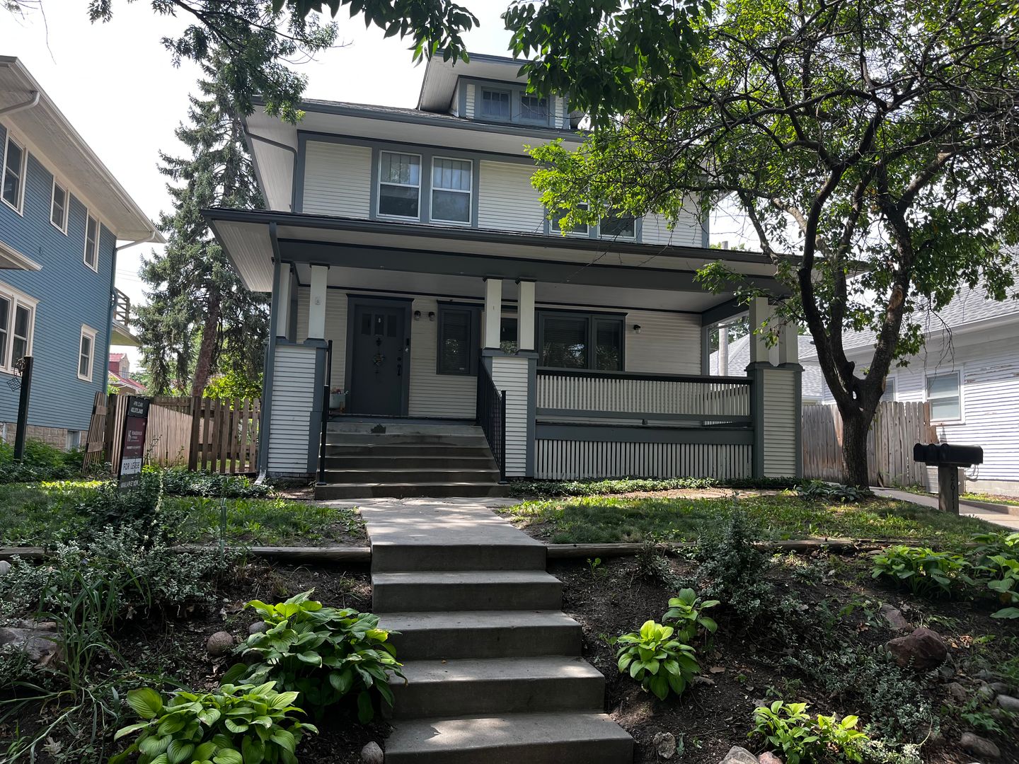 Lincoln Apartment: 2611 A St.
