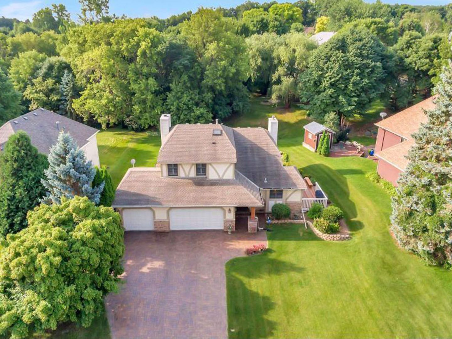 Plymouth House: 14325 44th Ave N