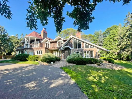 Magnificent Estate Quality Home by the Lake in Minnetonka Beach!!