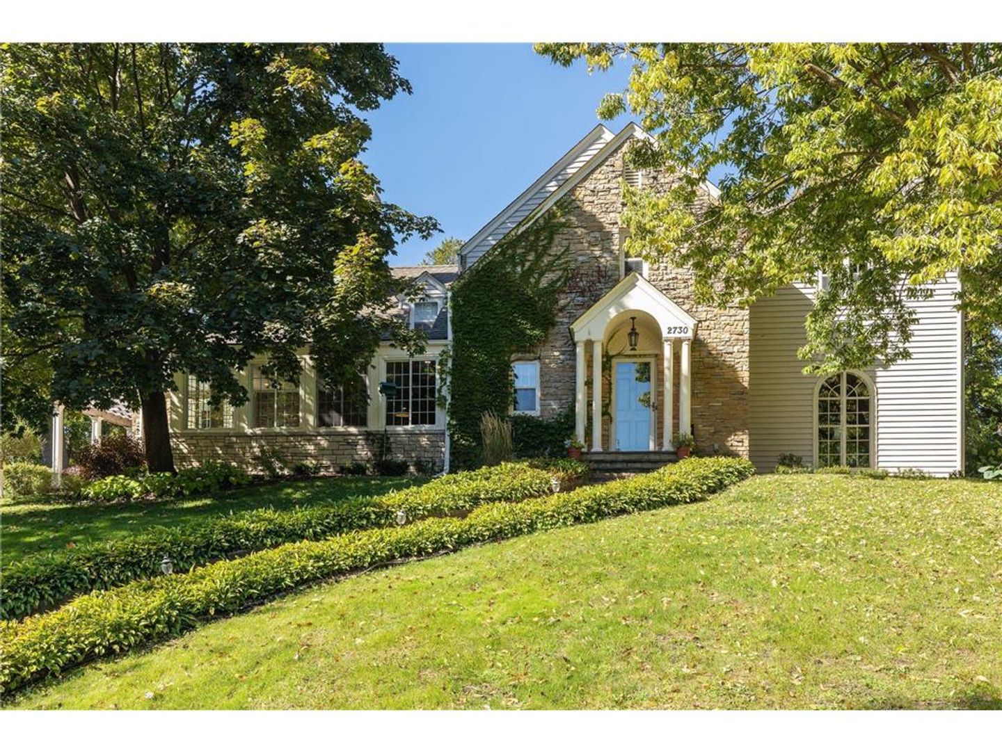 St. Louis Park House: 2730 Glenhurst Ave