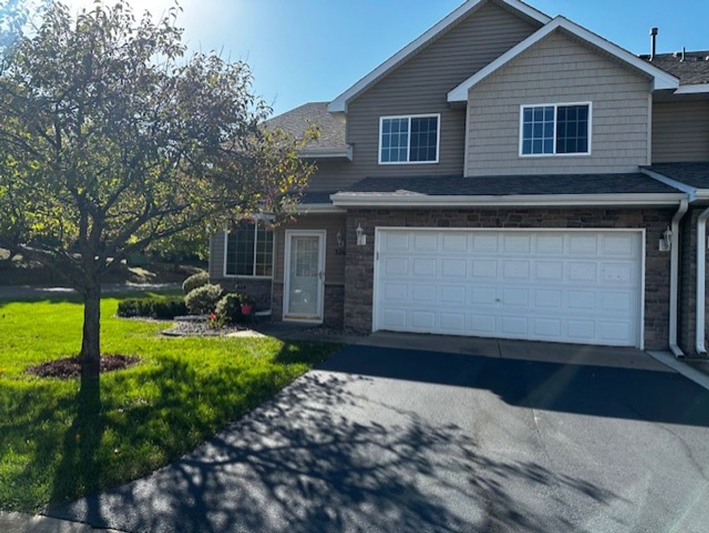 Rosemount Townhome: 3260 Corliss Trl