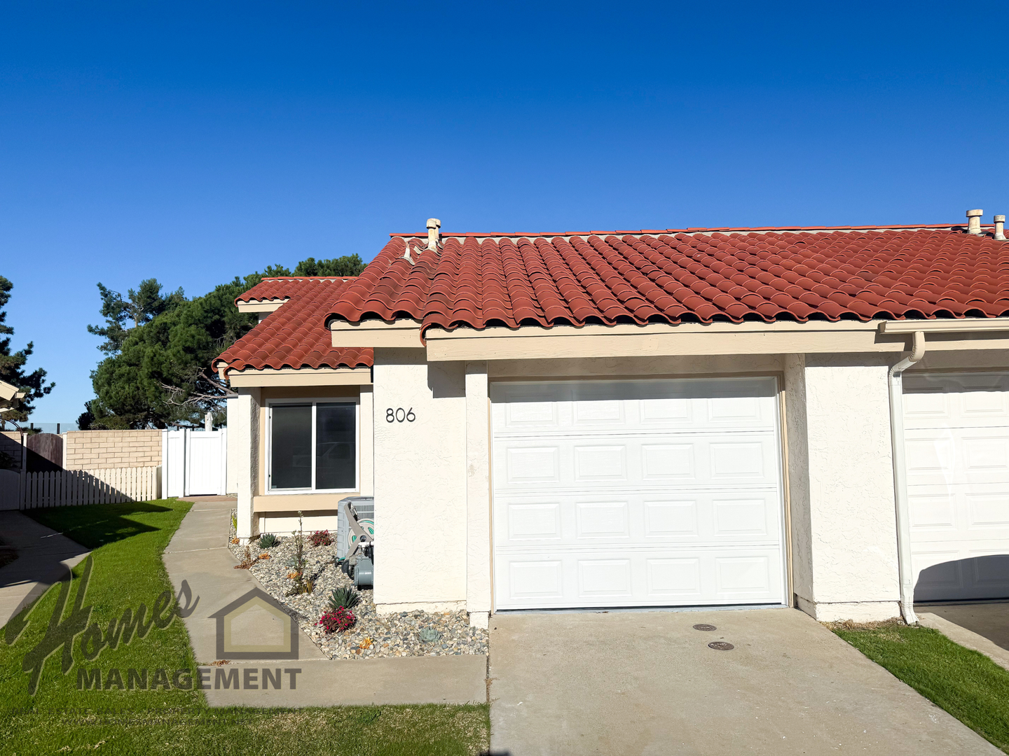 Carlsbad Townhome: 806 Caminito Verde