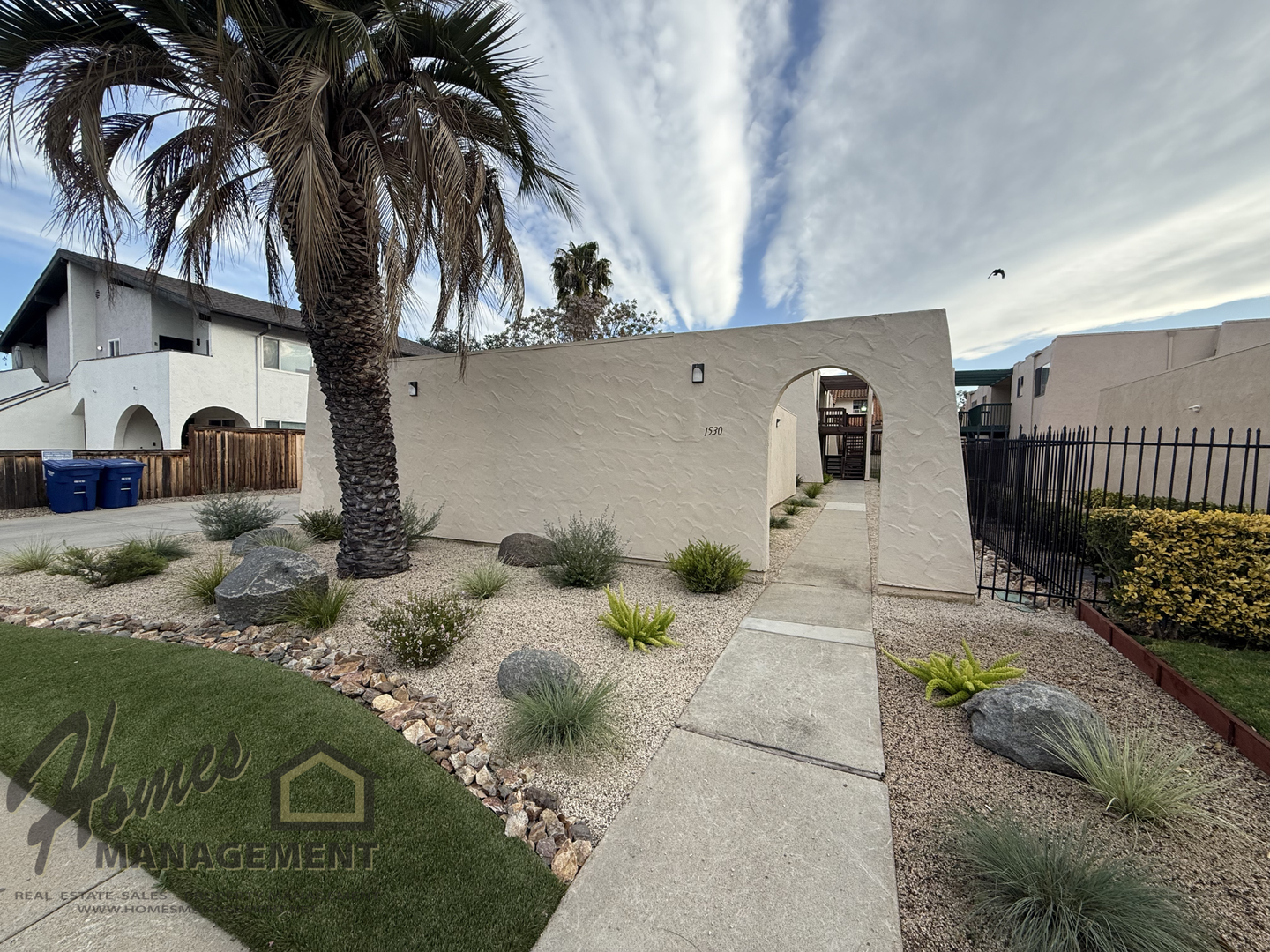 Escondido Condo: 1530 S Maple St