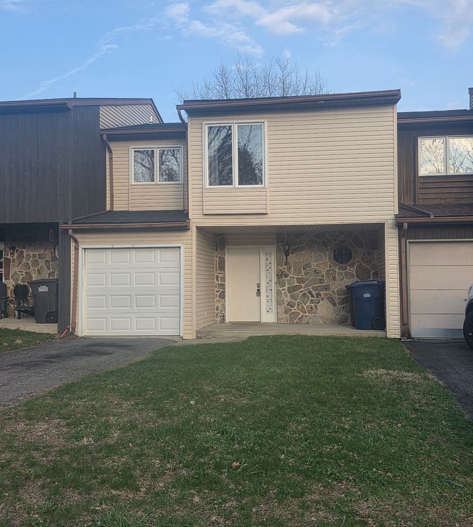 Allentown House: 347 Tamarack Drive