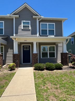 Beautiful 3 Bedroom, 2 1/2 Bathroom Townhome in Columbia, SC – photo 1