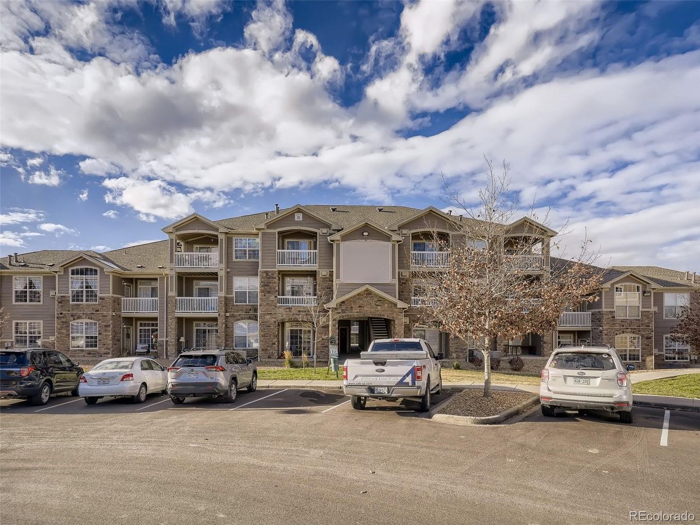 Englewood House: 7440 S Blackhawk St