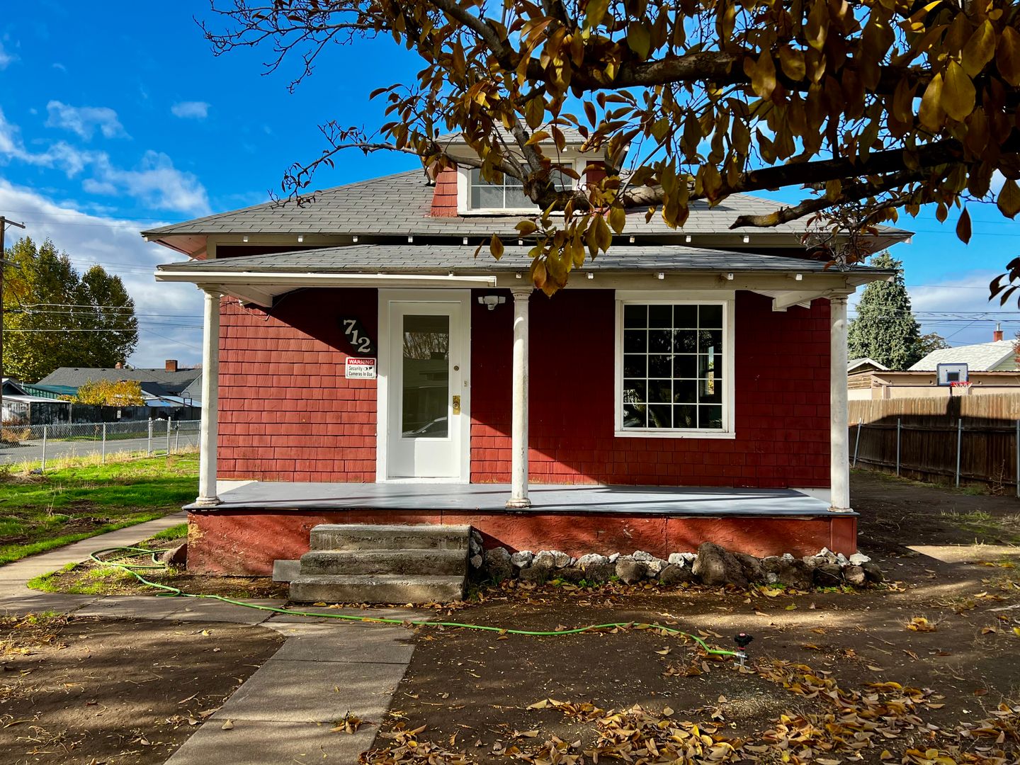 Yakima House: 712 Pleasant Avenue