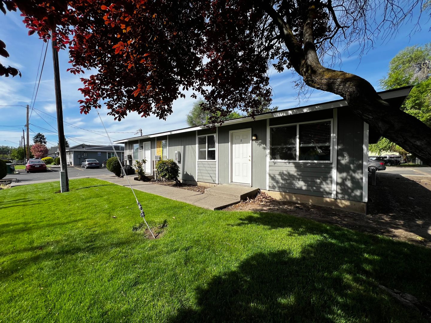 Yakima Apartment: 106-108 S. 10th Street