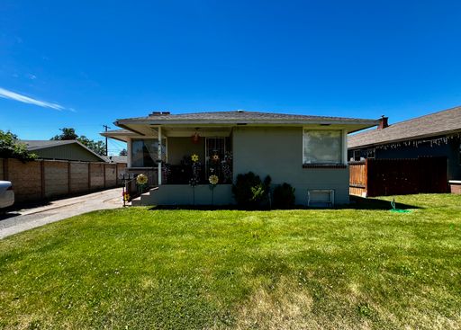 Non-Refundable & Security Deposit Total: $925.00 – photo 1