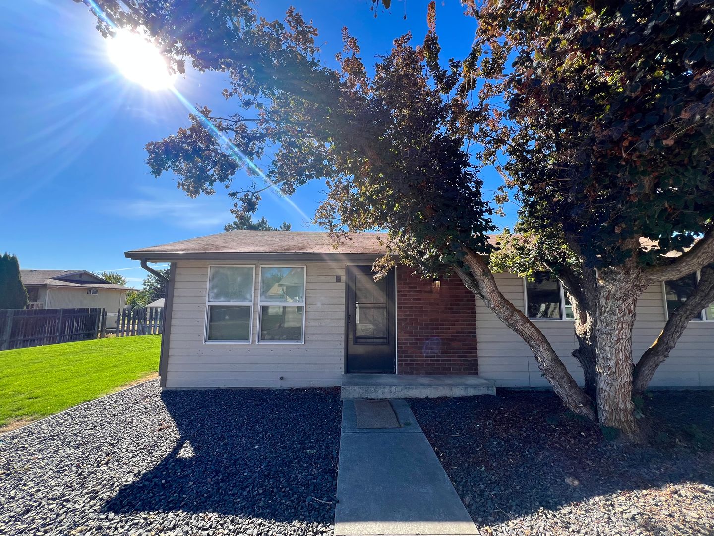 Yakima Apartment: 1317 S. 23rd Avenue