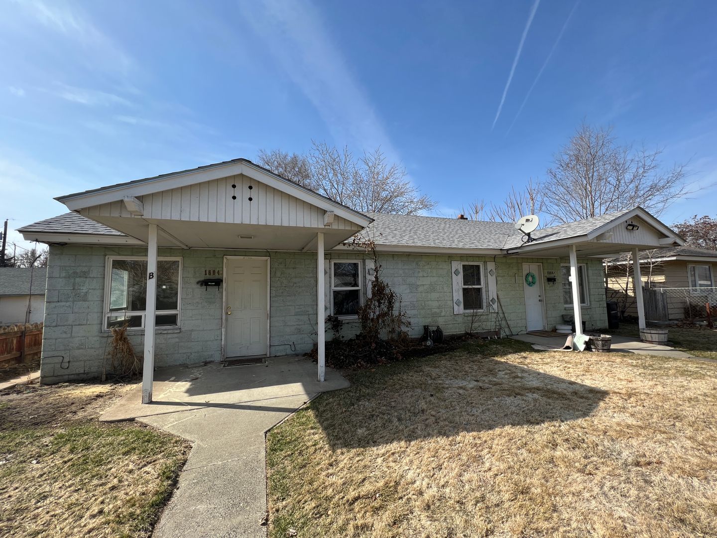 Yakima Apartment: 1604 S 5th Avenue