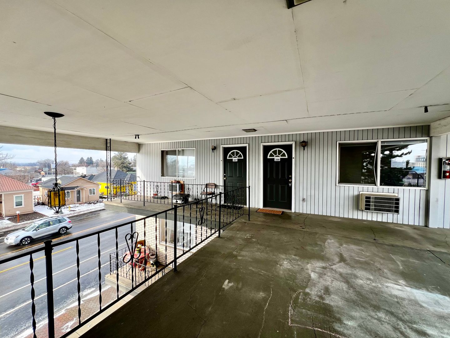 Ellensburg Apartment: 704 N Water Street