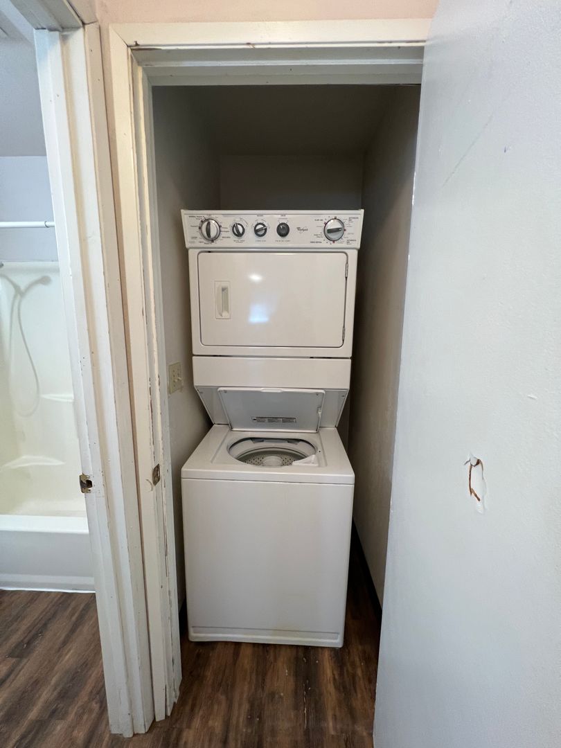 Yakima Apartment: 1212 Garfield Ave