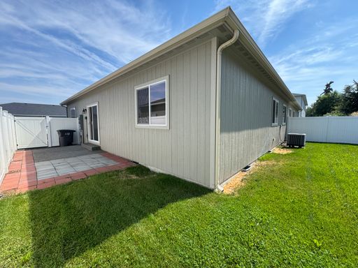 Non-Refundable & Security Deposit Total: $1950.00 – photo 1