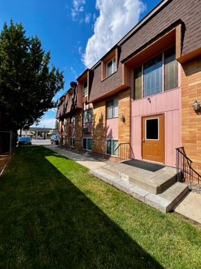 Apartment in Selah!