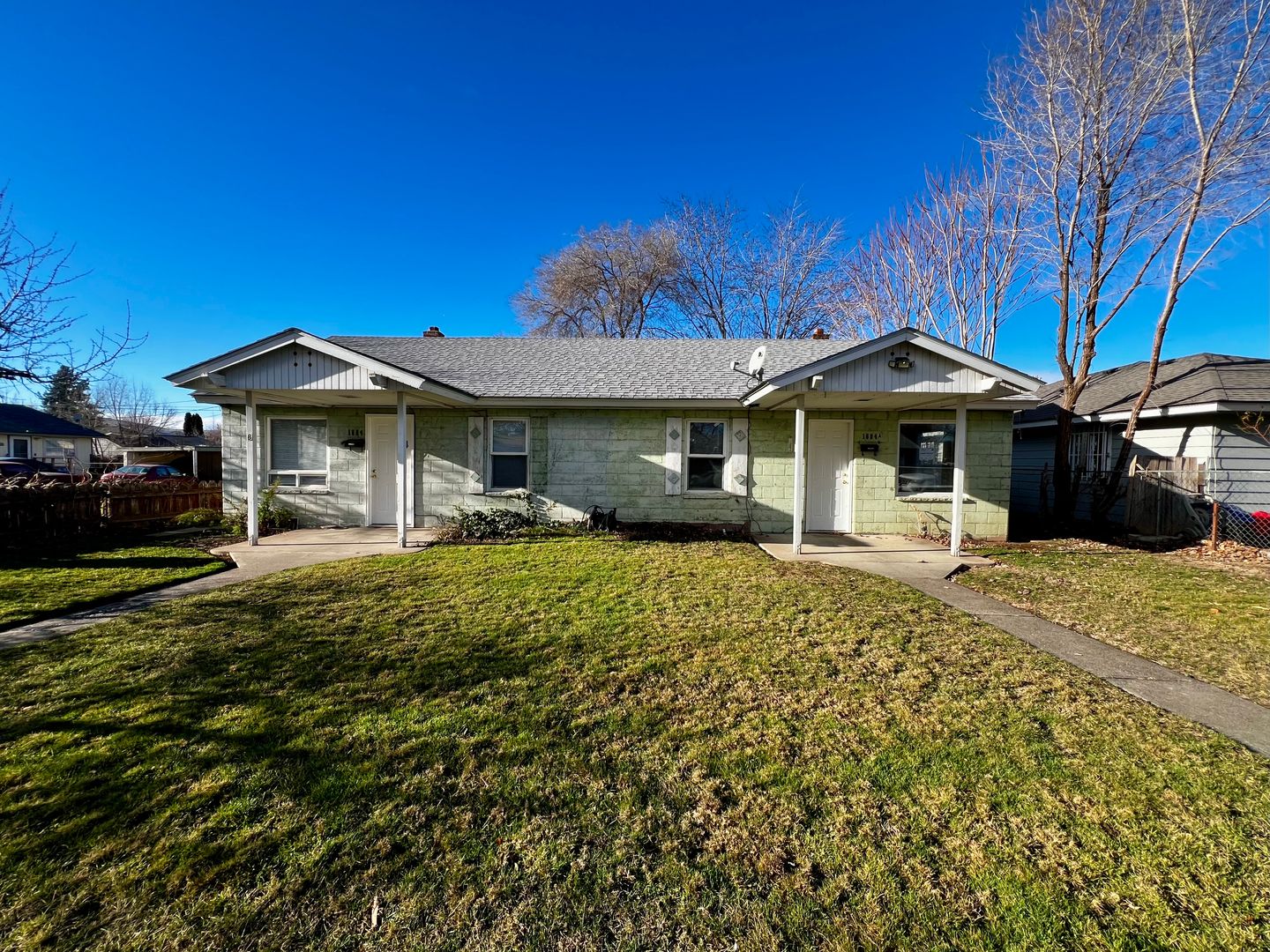 Yakima Apartment: 1604 S 5th Avenue