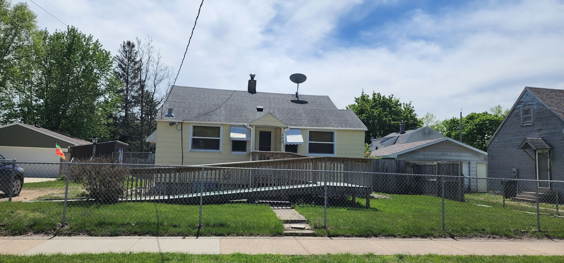 Austin House: 802 9th ave se