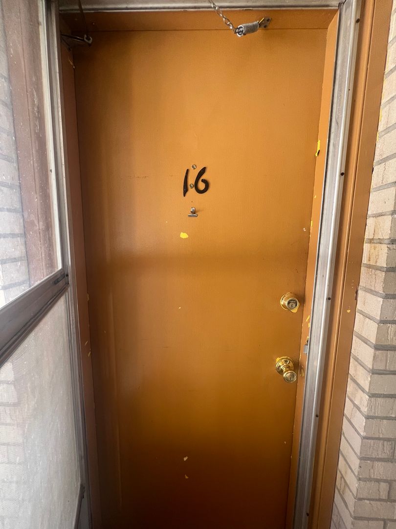 Clovis Apartment: 2100 Mitchell