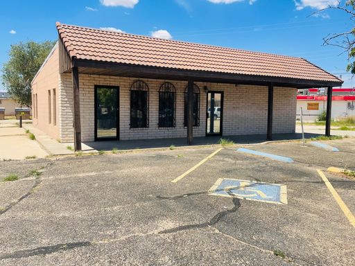 Prime Office Space in Portales!
