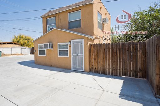 North-Bakersfield 1-bed/bath – photo 1