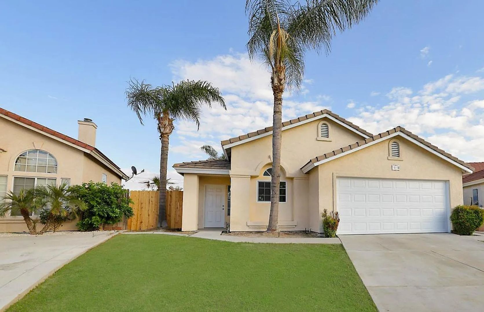 Bakersfield House: 6118 Autumn Crest Dr.