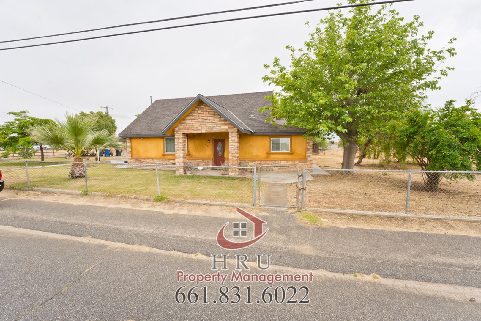 Bakersfield House: 6001 Zephyr Ln.