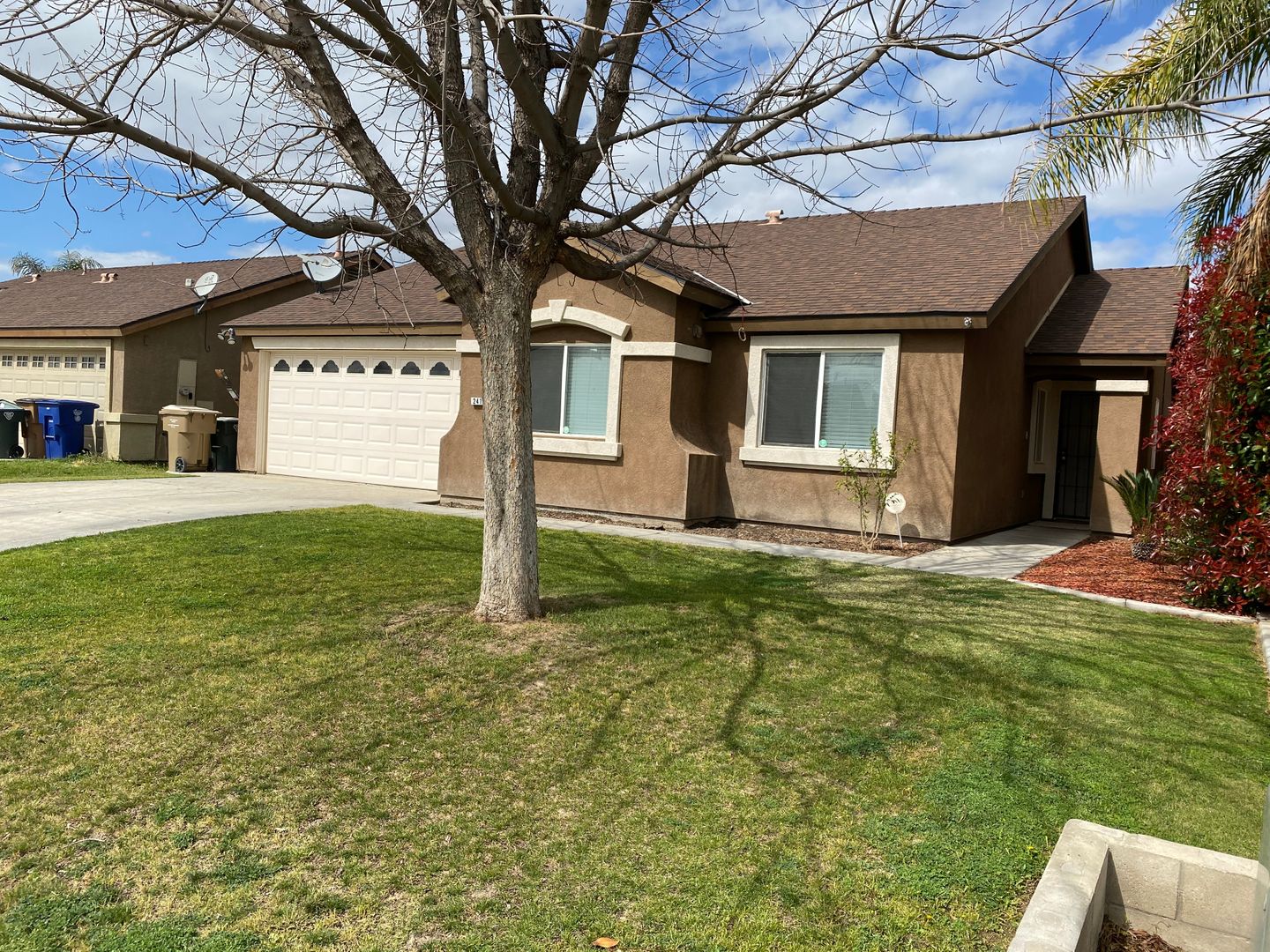 2418 Drifts Drive, Bakersfield, CA 93313