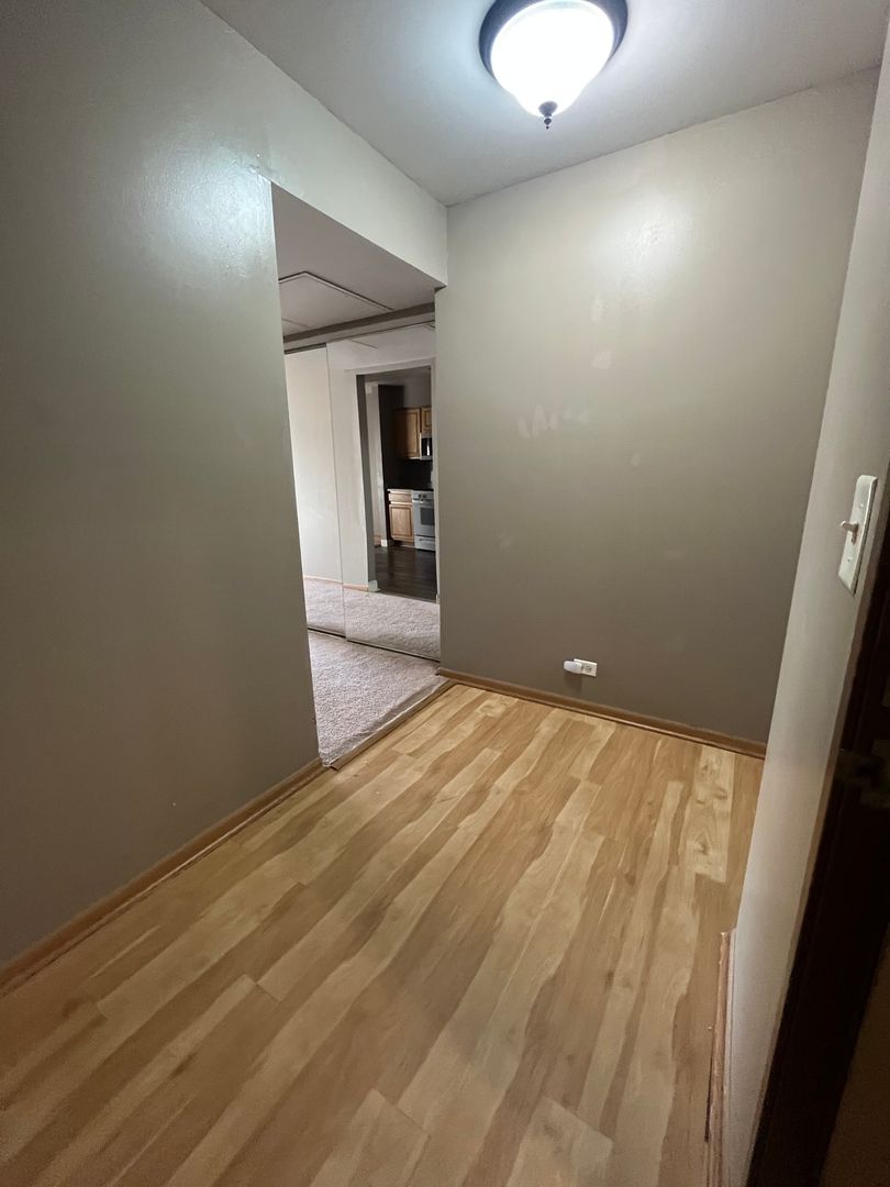 Palatine Condo: 3000 Bayside Unit 201