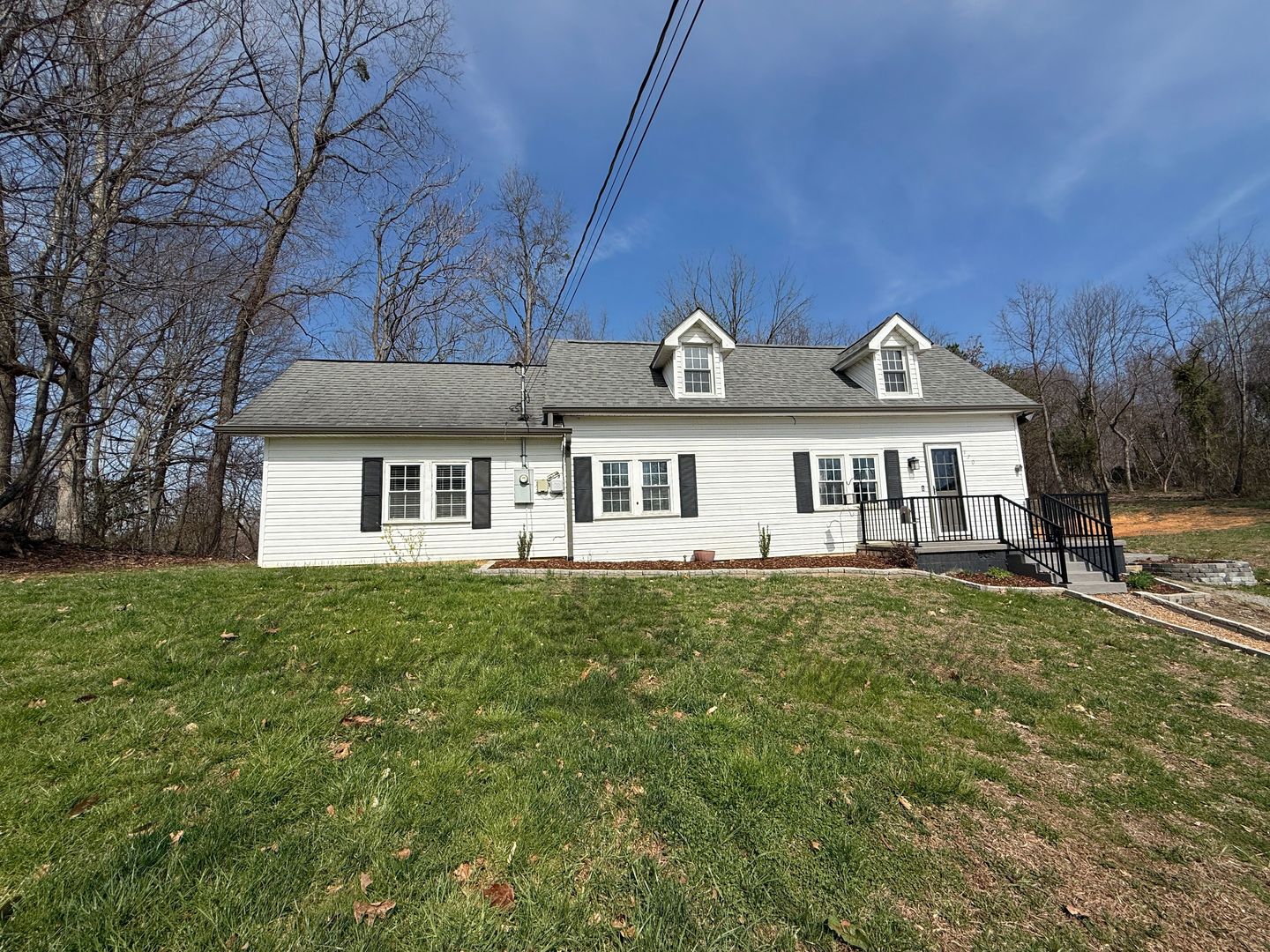 Johnson City House: 170 Blakemore Circle