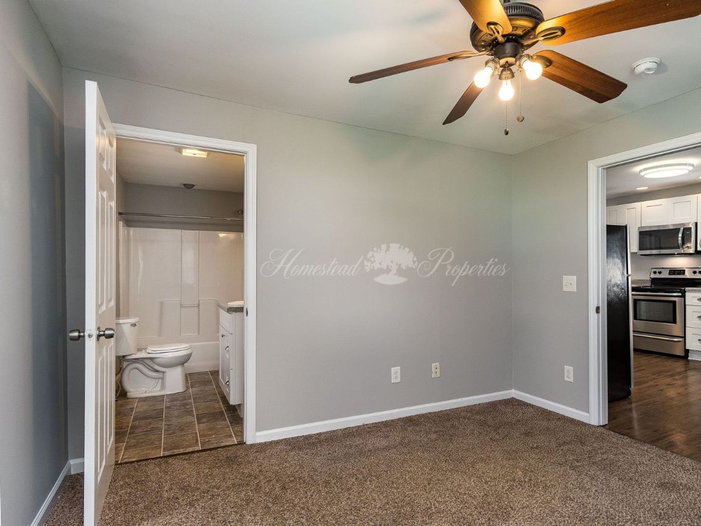 509 1/2 Lamont Street 8 of 12