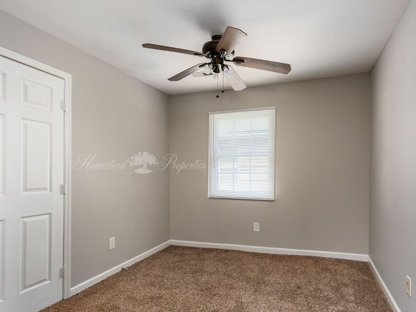509 1/2 Lamont Street 11 of 12