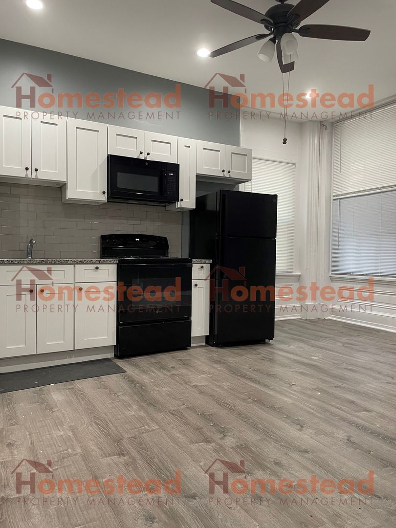 Norristown Apartment: 1206 Dekalb St