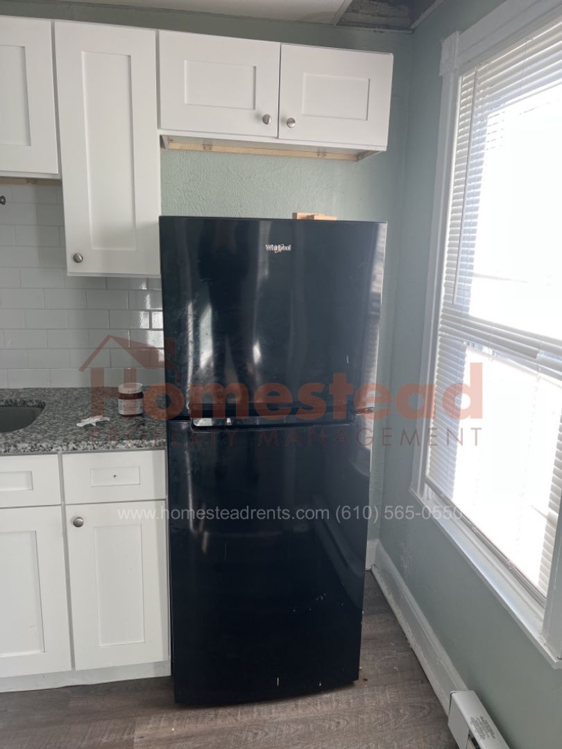 Linwood Apartment: 101 White Ave