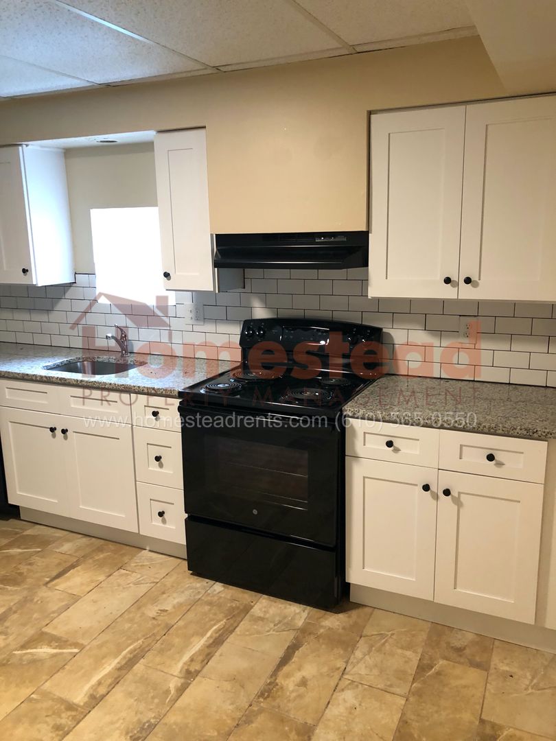 Marcus Hook Apartment: 506 Market Street