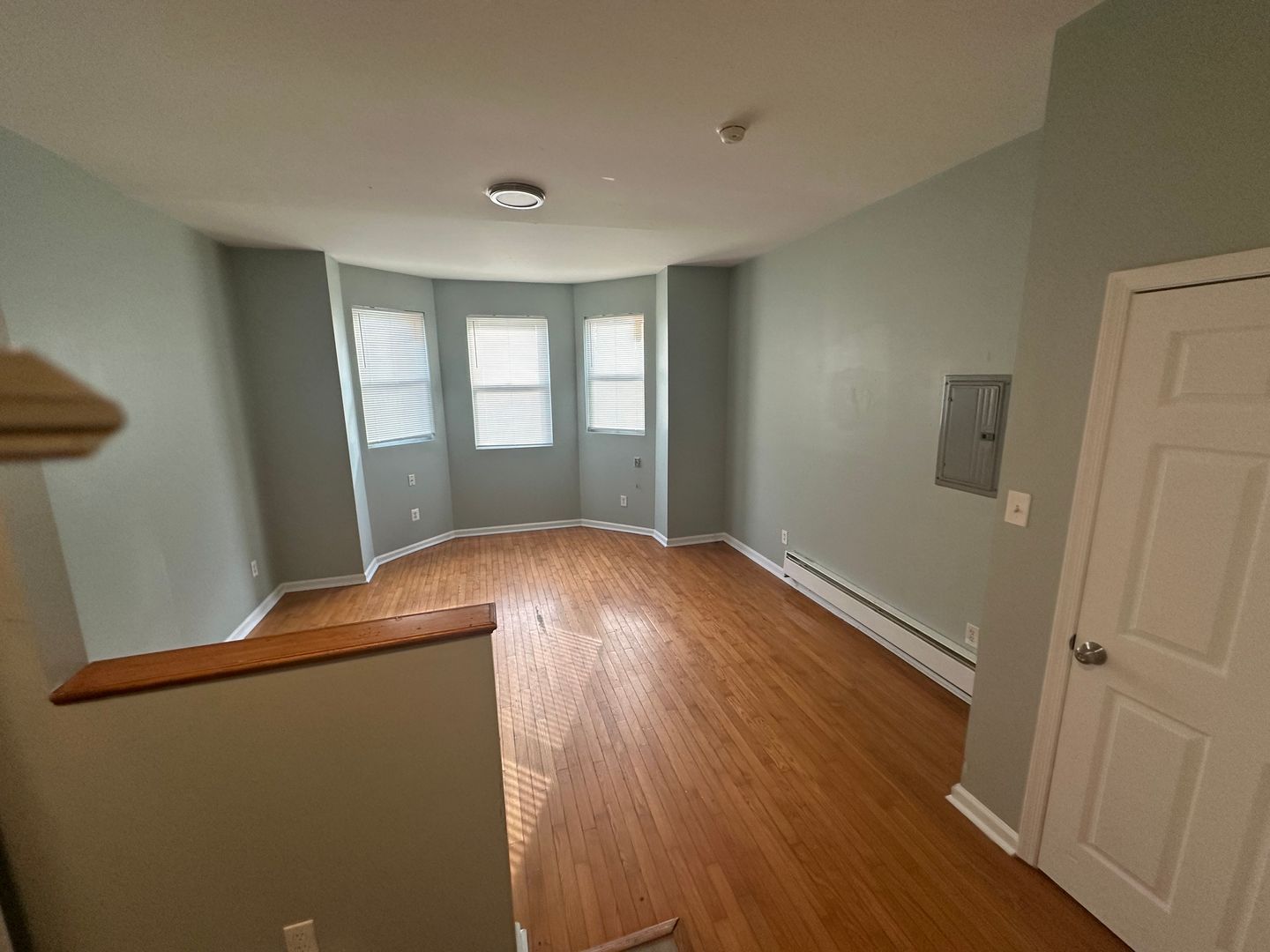 Philadelphia Apartment: 1841 West Erie Avenue
