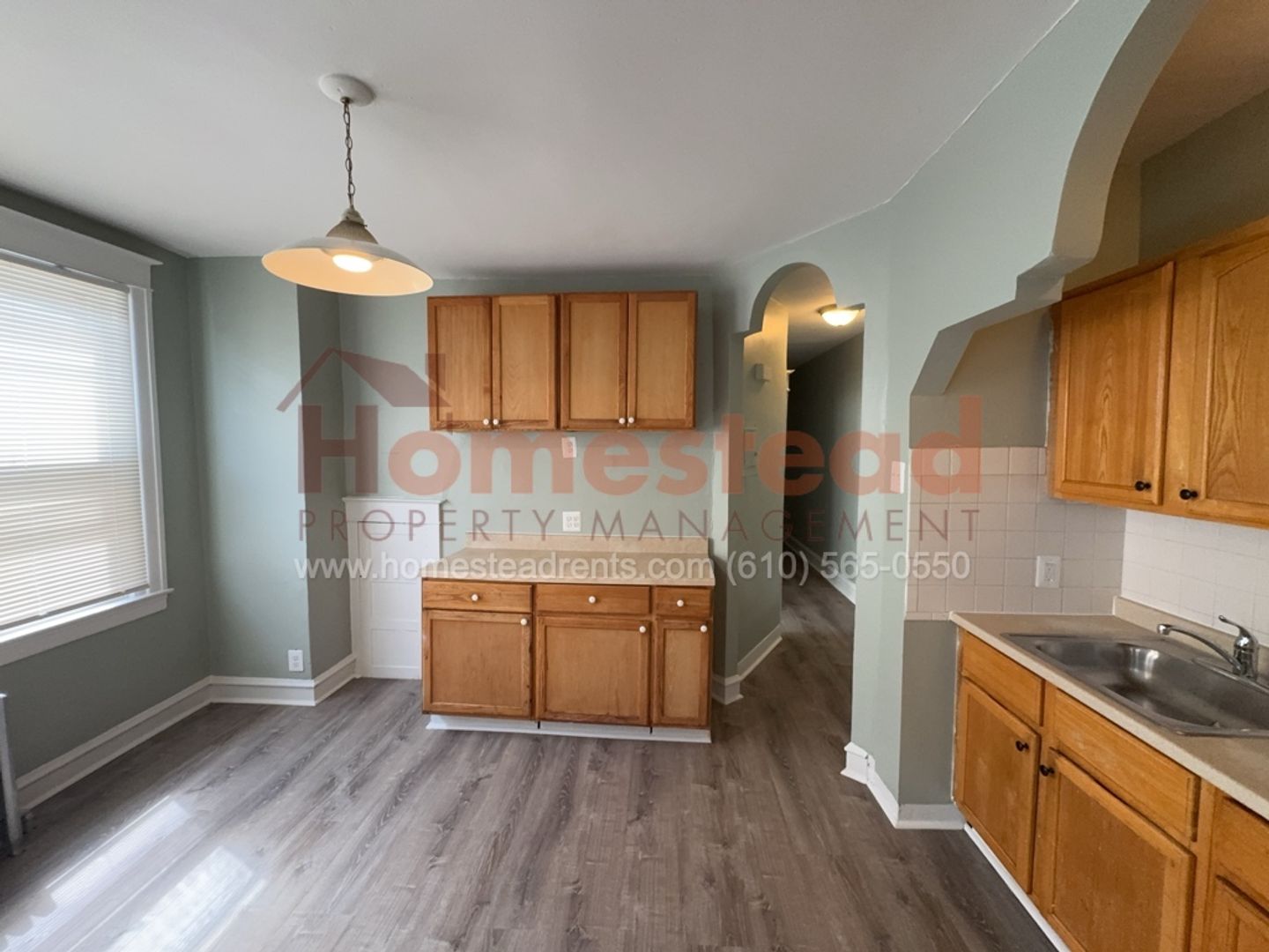 Upper Darby Apartment: 7317 West Chester Pike