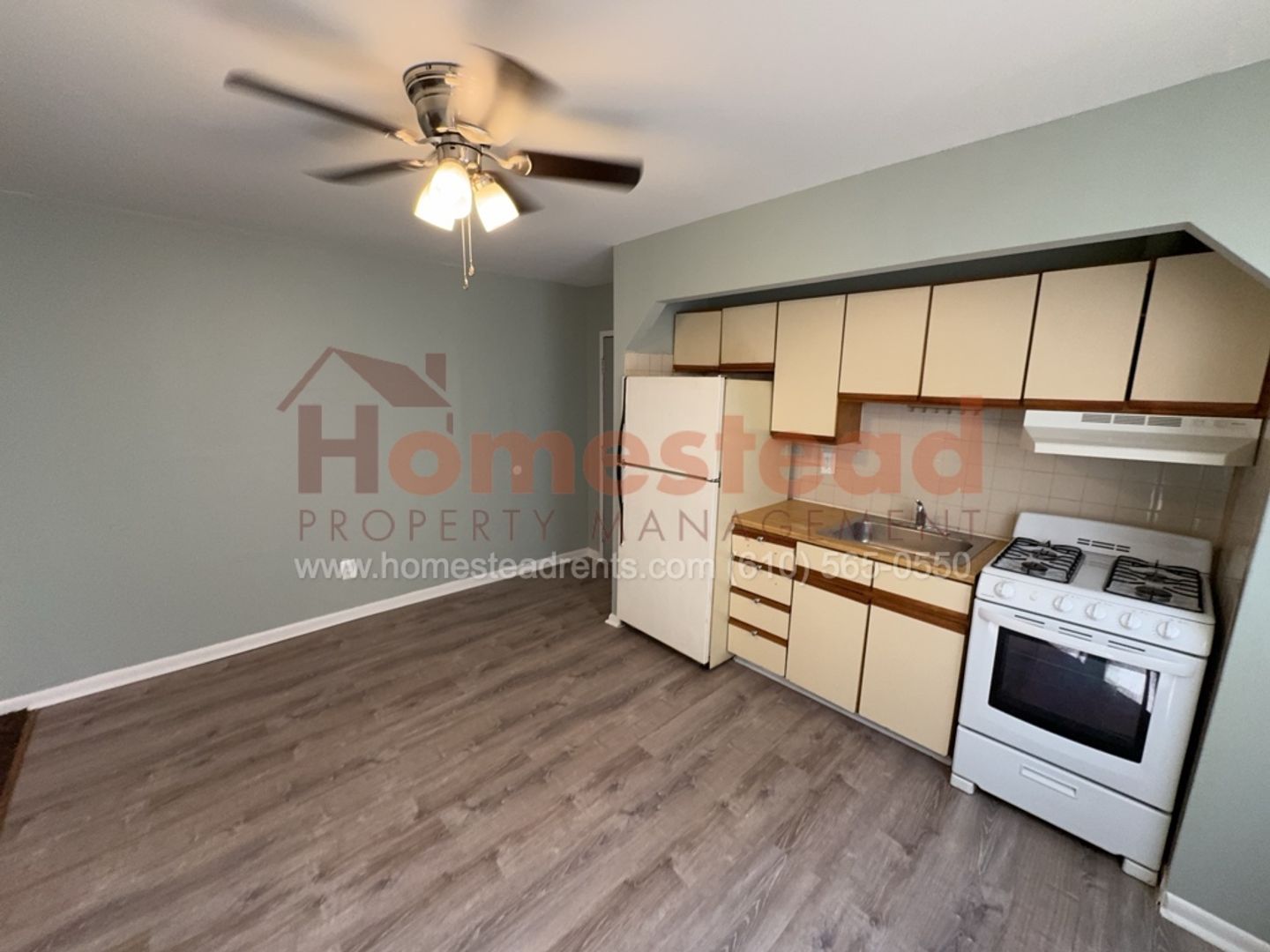 Upper Darby Apartment: 7311 West Chester Pike
