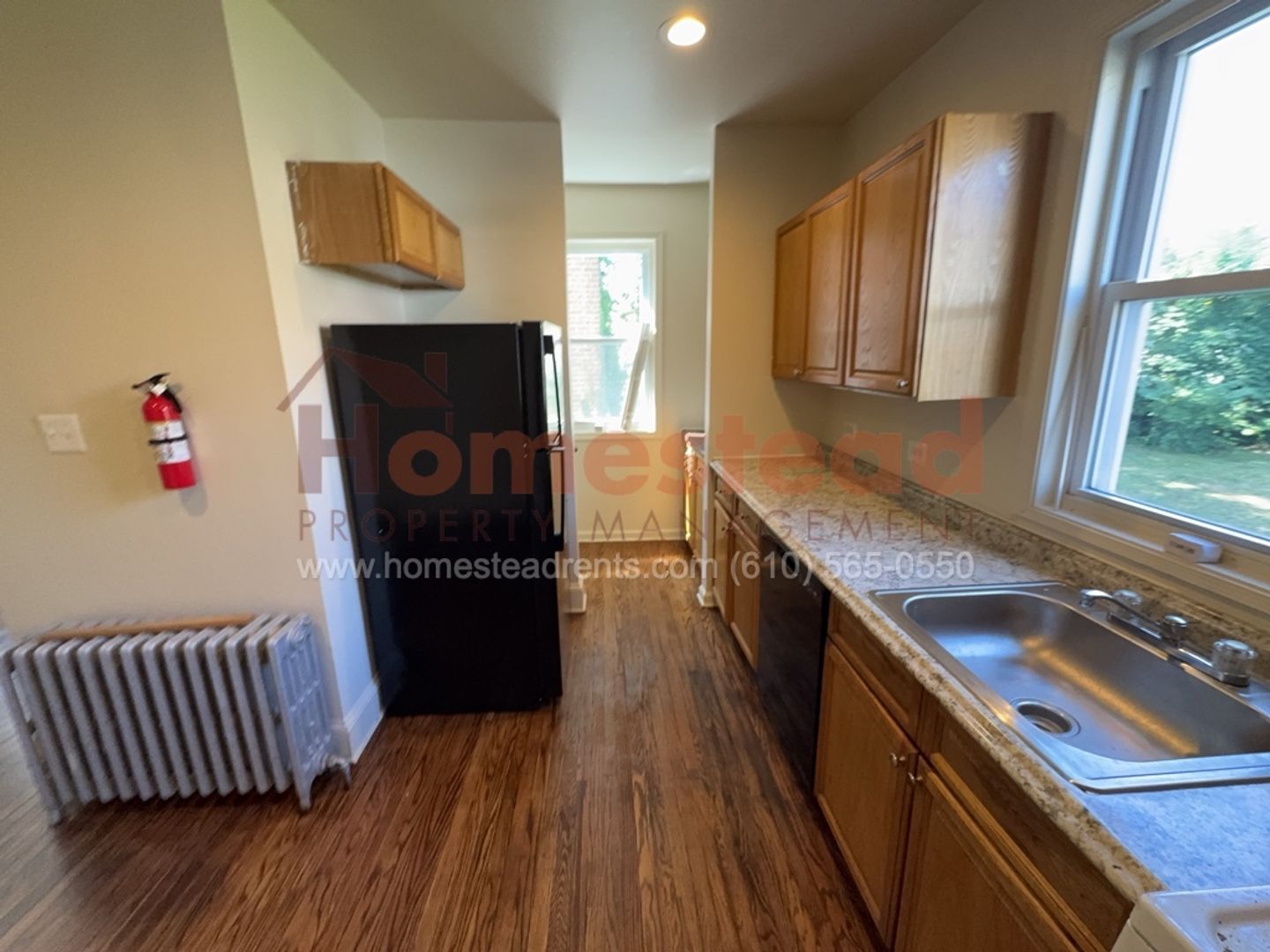 Sharon Hill House: 536 Poplar St