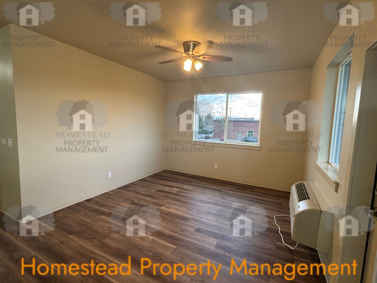 Gervais Apartment: 680 4th St